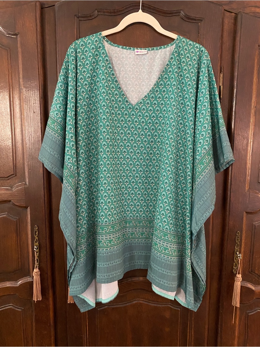 Sevya handmade poncho kaftan tunic style top. Generously cut one size fits most
